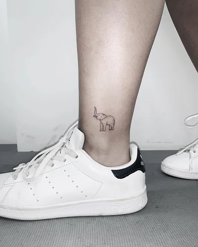 Sabrina Conde tattoo 010