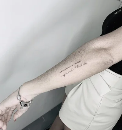 Sabrina Conde tattoo 028