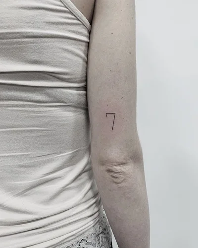 Sabrina Conde tattoo 030