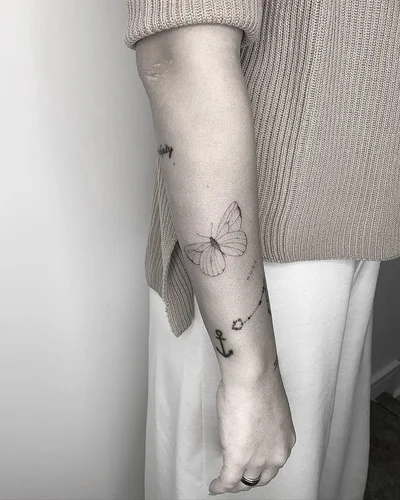 Sabrina Conde tattoo 041