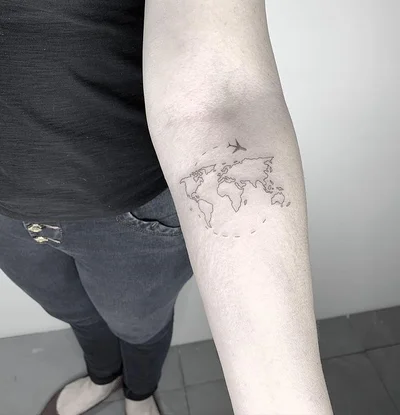 Sabrina Conde tattoo 042