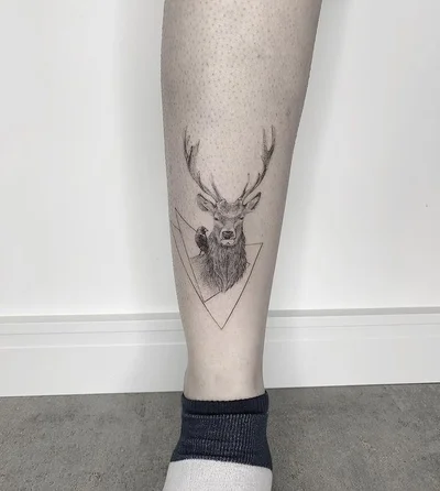 Sabrina Conde tattoo 045