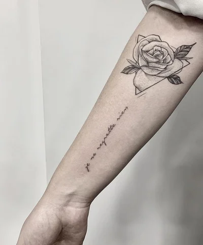 Sabrina Conde tattoo 047