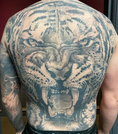 Scott Don tattoo 012
