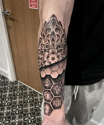 Scott Peatfield tattoo 022