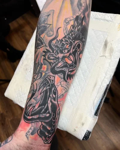 Scott Moss tattoo 038