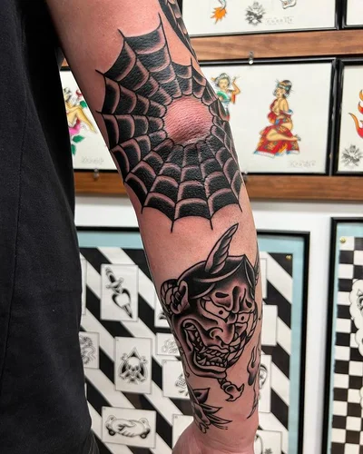Scott Moss tattoo 050