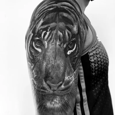 Scott Mustapic tattoo 002