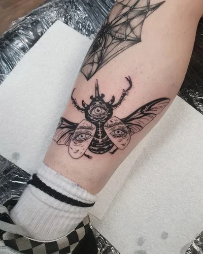 Jade tattoo 010
