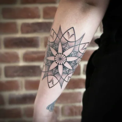 Antoine Inside Tattoo tattoo 041