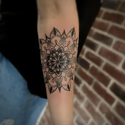 Antoine Inside Tattoo tattoo 044