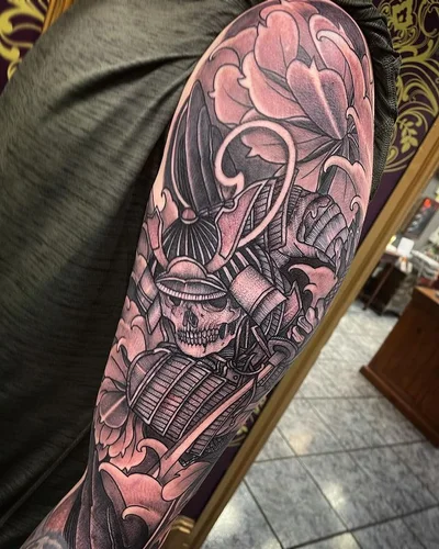 Sean Crane tattoo 020
