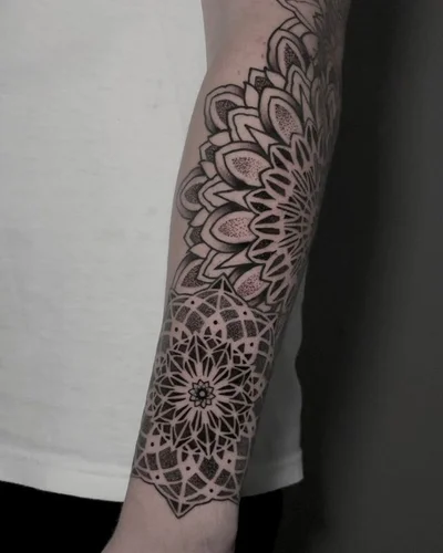 Sean Hall tattoo 010