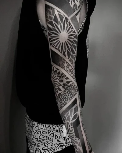 Sean Hall tattoo 015