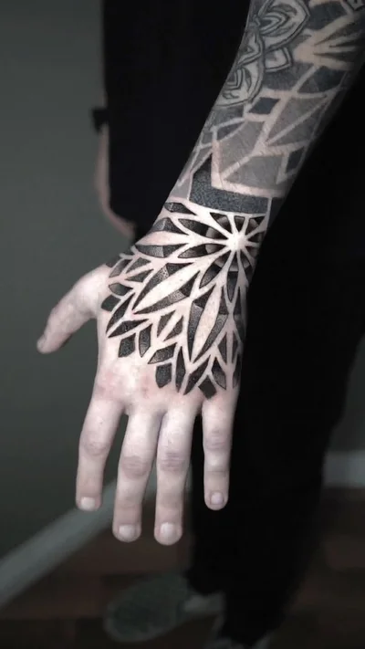 Sean Hall tattoo 018