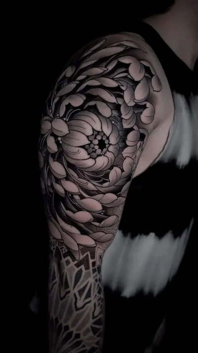 Sean Hall tattoo 027