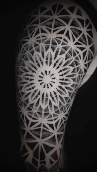 Sean Hall tattoo 038