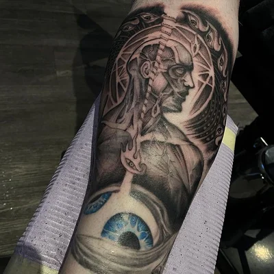 Sean Meraw tattoo 021