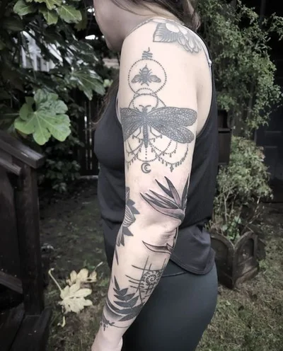 Sea Serpent Saloon tattoo 013