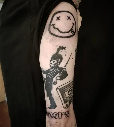 Sea Serpent Saloon tattoo 016