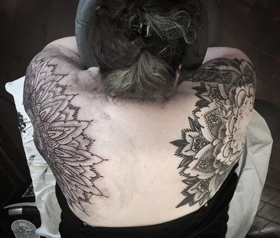Sea Serpent Saloon tattoo 029