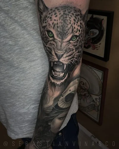 Sebastian Vinasco tattoo 042
