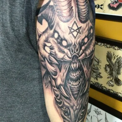Sebastian Vinasco tattoo 047