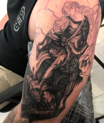 Sebastian Thompson tattoo 021