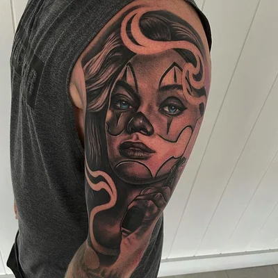 Sebastian Thompson tattoo 026