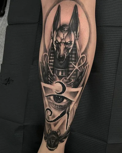 Sebastian Thompson tattoo 038