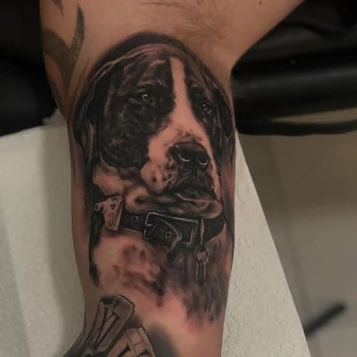 Sebastian Thompson tattoo 042