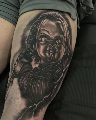 Sebastian Thompson tattoo 048