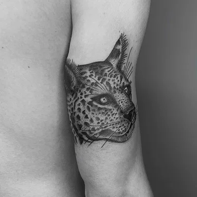 Secret Bridge Tattoo Ourense tattoo 036
