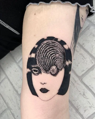 Sefi tattoo 011