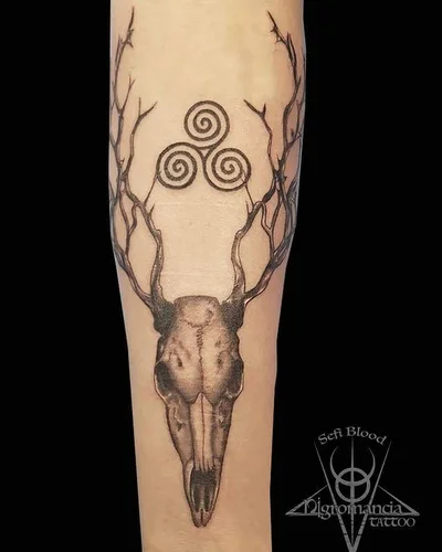 Sefiblood tattoo 030