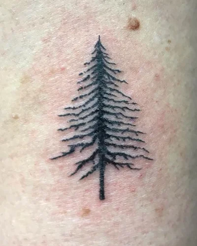 Sera Hunt tattoo 033