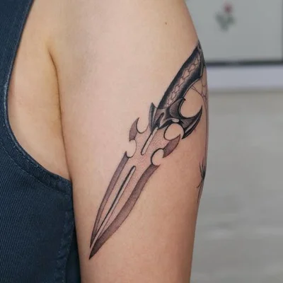 Sera Helen tattoo 021