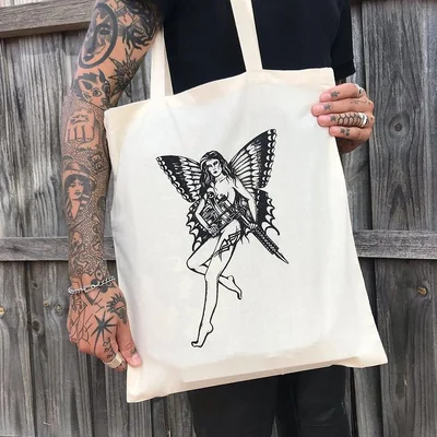 Sera Helen tattoo 026