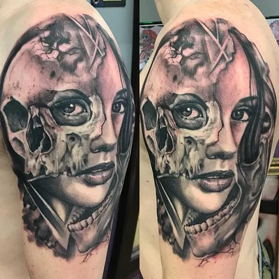 Serena Williams tattoo 019