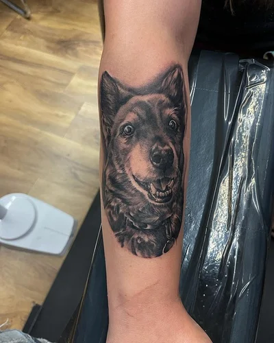 Serena Williams tattoo 026