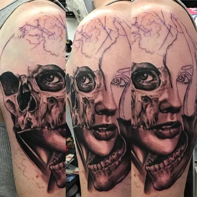 Serena Williams tattoo 041