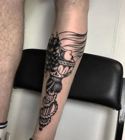 ХАРКІВ ТАТУ | TRADITIONAL TATTOO tattoo 025