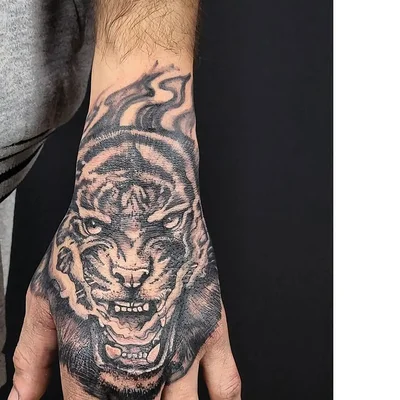 Serge Acuna tattoo 012