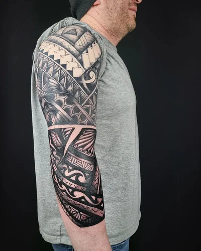 Serge Acuna tattoo 017