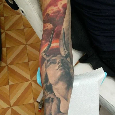Serjo Bronfman tattoo 028