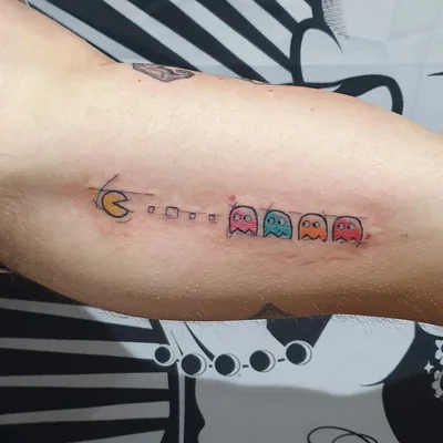 Cristian Serrano Flores tattoo 021