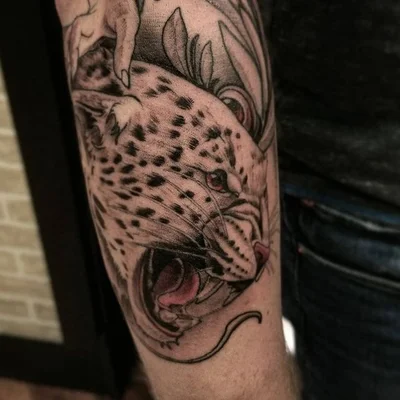 Seth McPhee tattoo 011