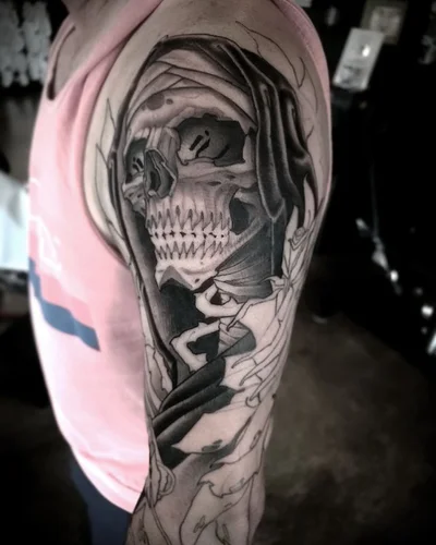 Seth McPhee tattoo 047