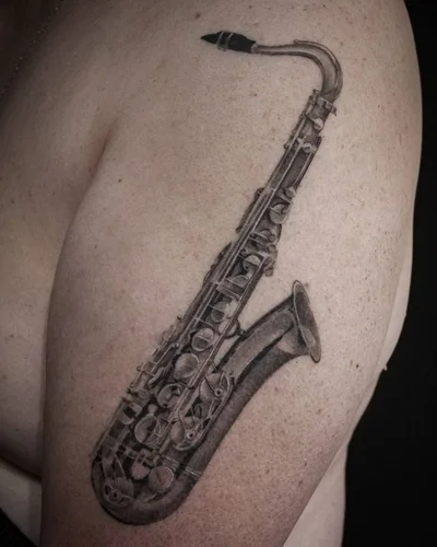 Seth Mgt tattoo 017