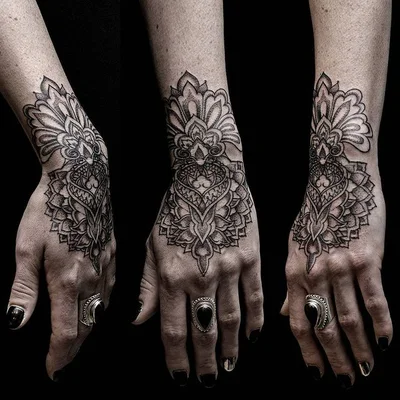 Seth Mgt tattoo 036